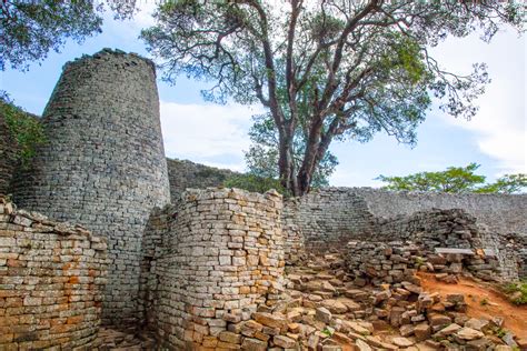 11. Yüzyıl Güney Afrika'sında Shona İsyanı ve Kralın Gösterdiği Bağnaz Karşıtlığı